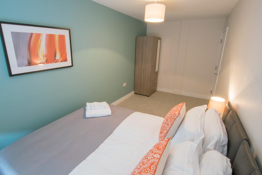 Elm Court Serviced Apartments Stratford-upon-Avon Exteriör bild